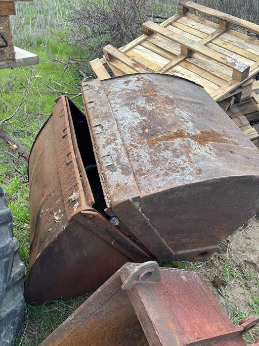 Трактор ЮМЗ 2БР. плюс налични части