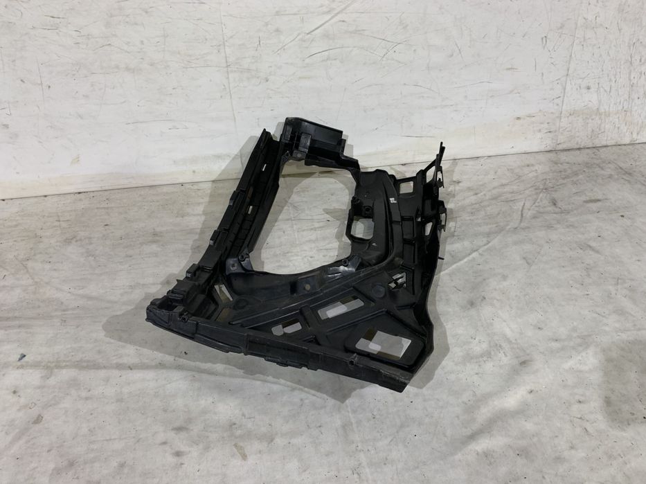 Suport bara fata dreapta, VW Golf 8, 2020, 2021, 2022, 2023, cod origine OE 5H0807724K.