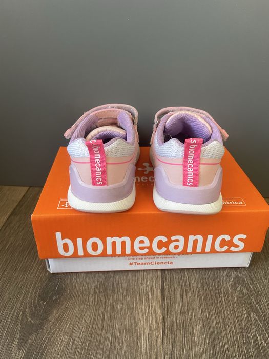 Детски маратонки Biomecanics 22 размер