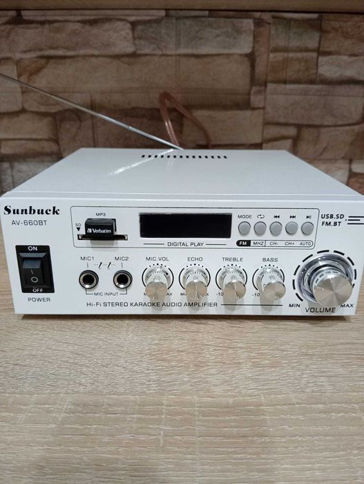 Boxe si amplificator