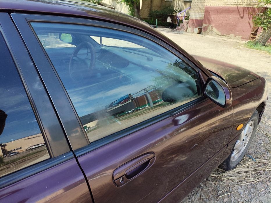 Mazda Cronos 626