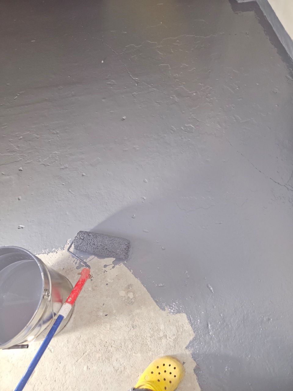 Vopsea marcaj rutier Service auto beci curte terasa balcon gradina