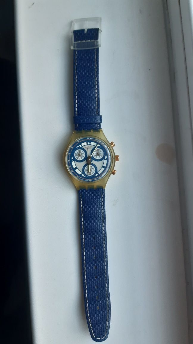 Часовник  swatch