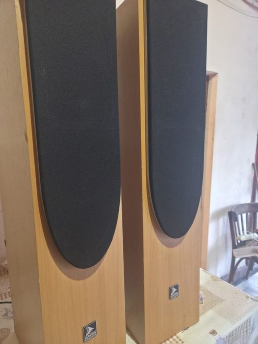 Vând set boxe podea