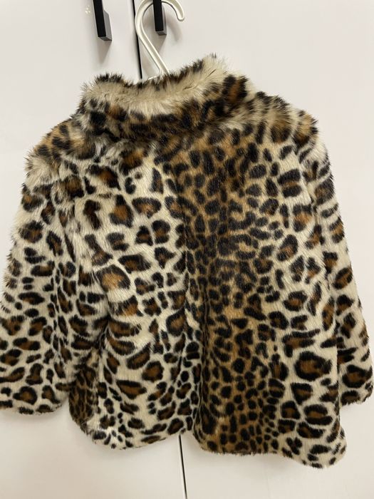 Blanita/haina de blana H&M marime 110 cm