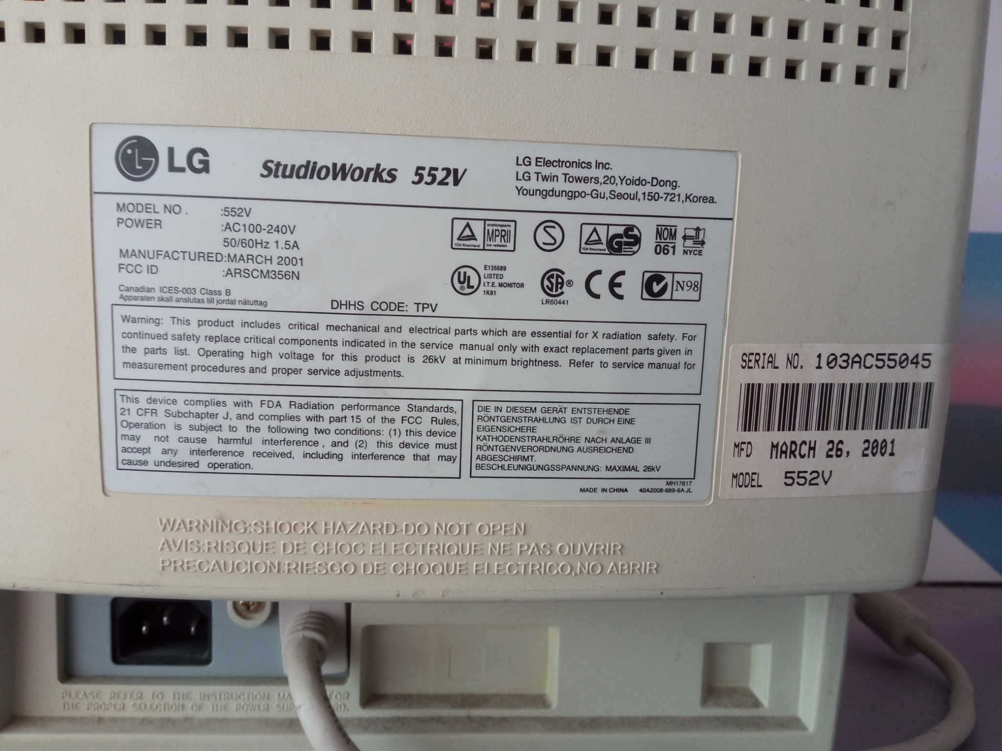 Работещи монитори Fujitsu Siemens SCALEOVIEW L20W-1 и LG!