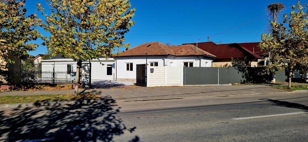 Inchiriem spatiu comercial,  sediu , depozit