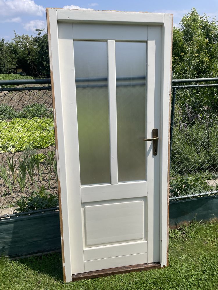 Usă interioara din lemn masiv