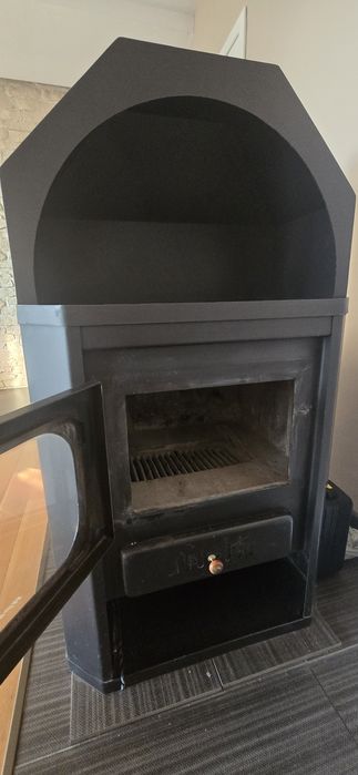 Камина на дърва Прити 15.9 KW