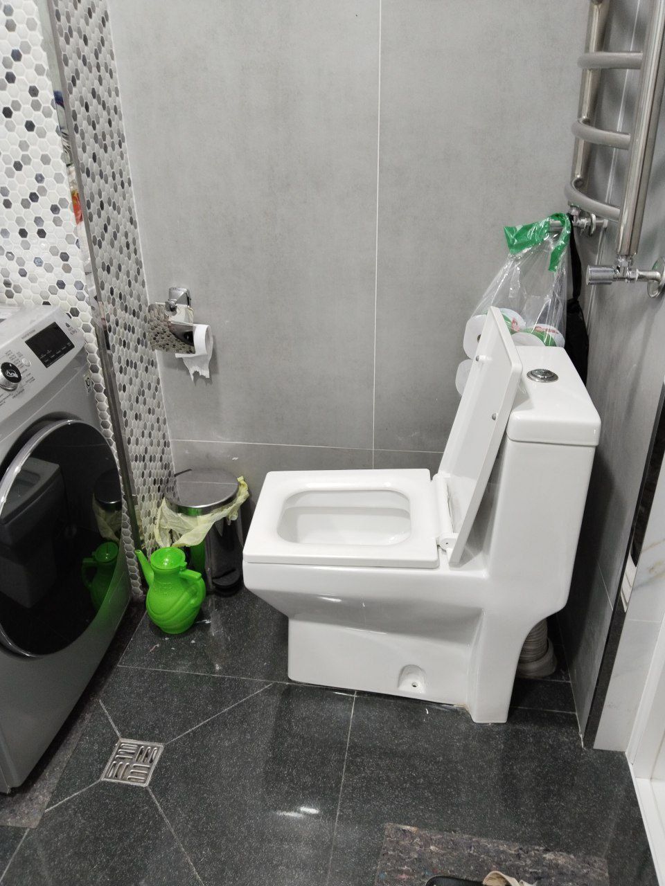 Sebzor Ganga mosti oldida metro bir qadam