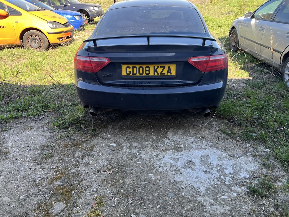 Ауди а5 3.2 фси на части