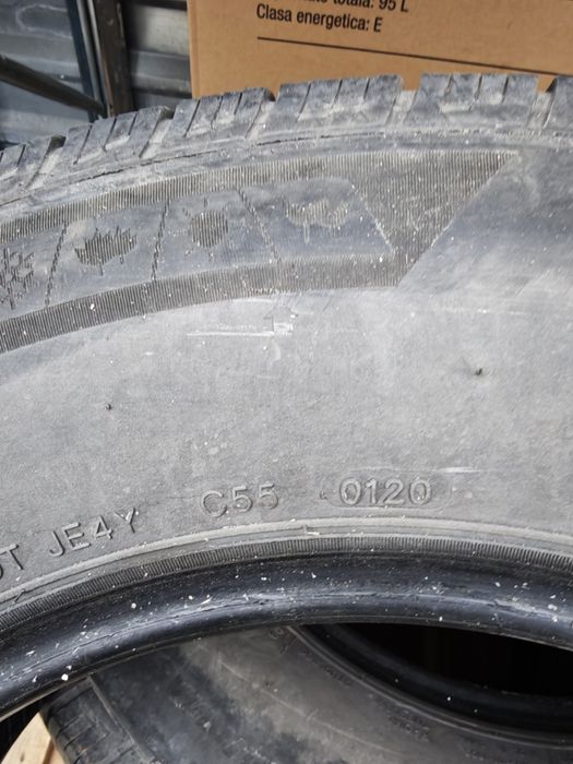 Anvelope 215 75 R16 C all sezon