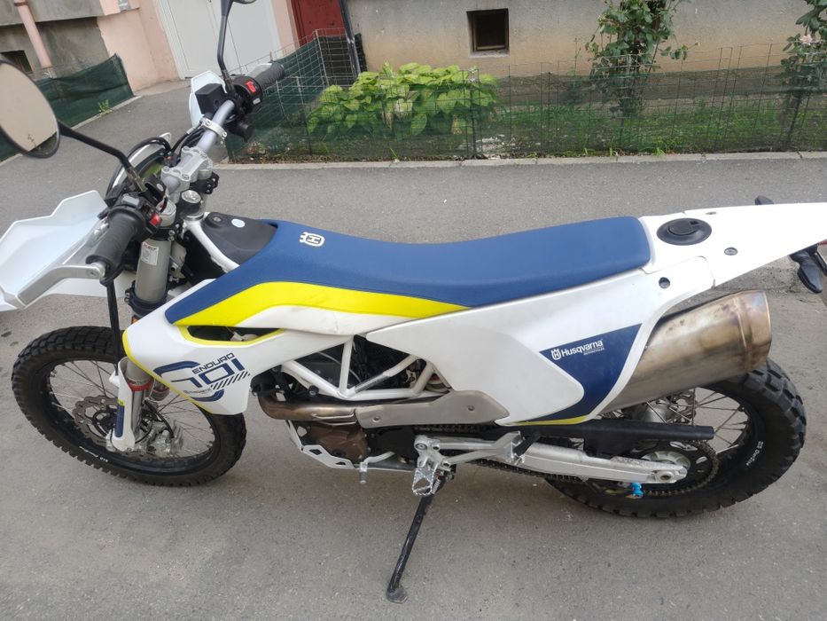 Husqvarna 701 enduro