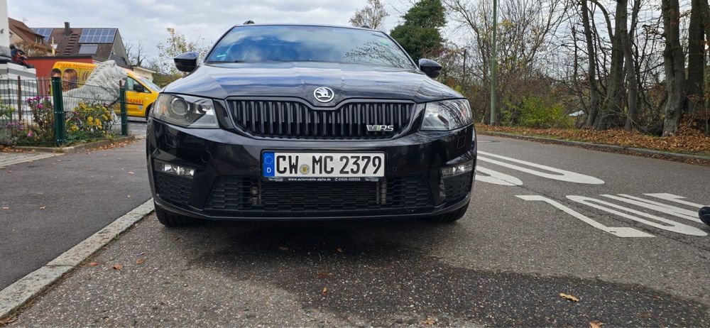 Skoda Octavia pachet VRS 2015  foarte bine intretinuta