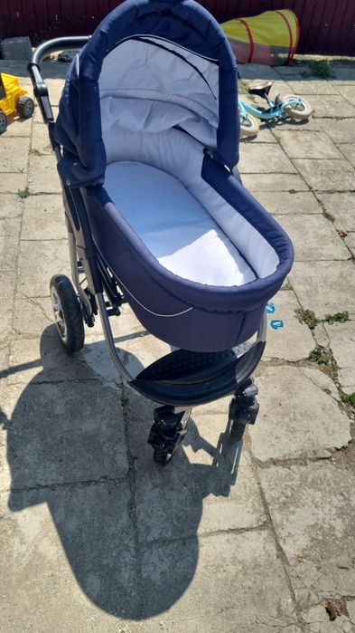 Vand carucior bebe