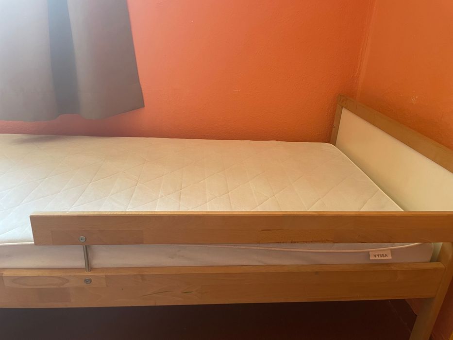 Детко легло + матрак IKEA (3-9 години)