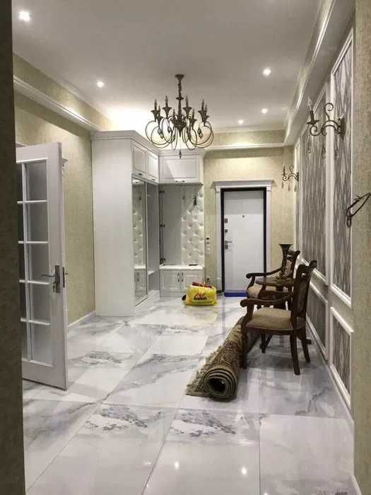 Дархан, Старт, Новостройка квартира 4/6/9  140м2 Срочно уй сотилади