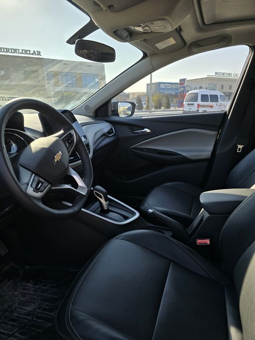 Оникс сотилади 6 позиция