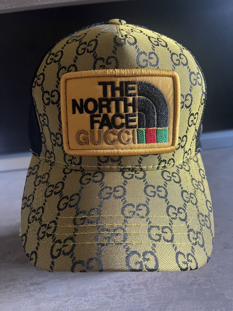 Sapca TheNorthFace & Gucci , noua