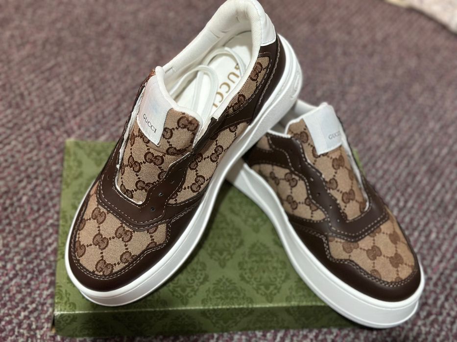 Sneakersi bărbați