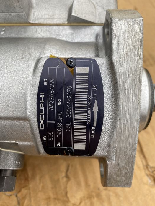 Pompa injectie Delphi - noua - 4 cilindrii