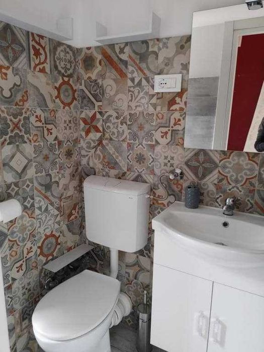 Дава се под наем Двустаен апартамент в София, Център - 65 кв.м за 397.8 € - Снимка #1