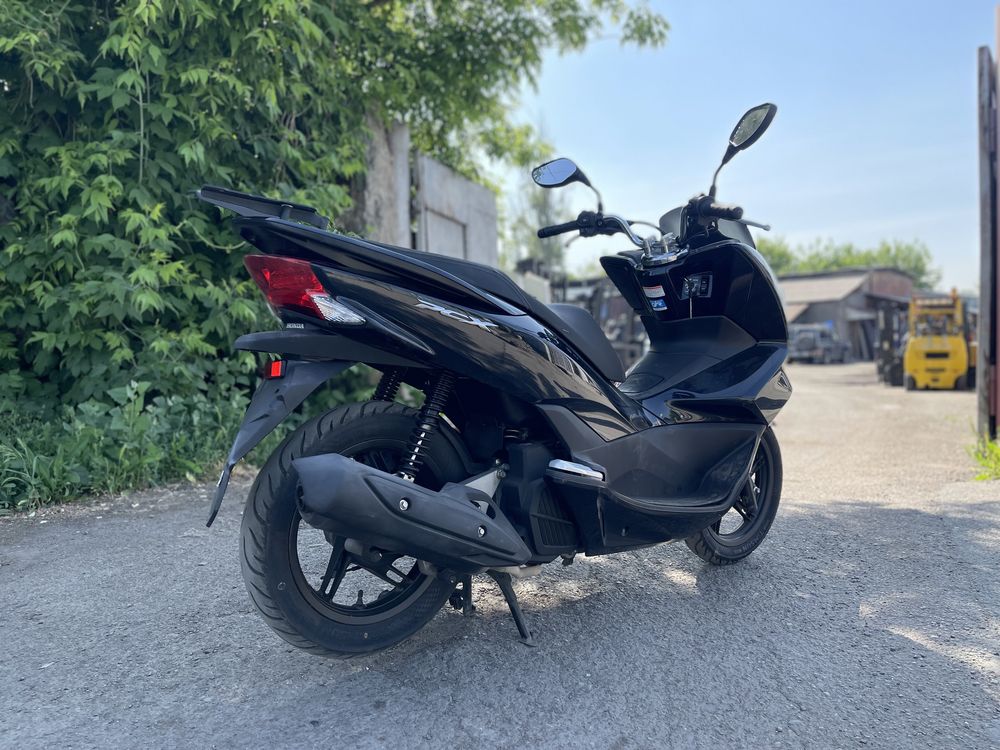 Honda PCX 125 Свеже доставлен с Японии