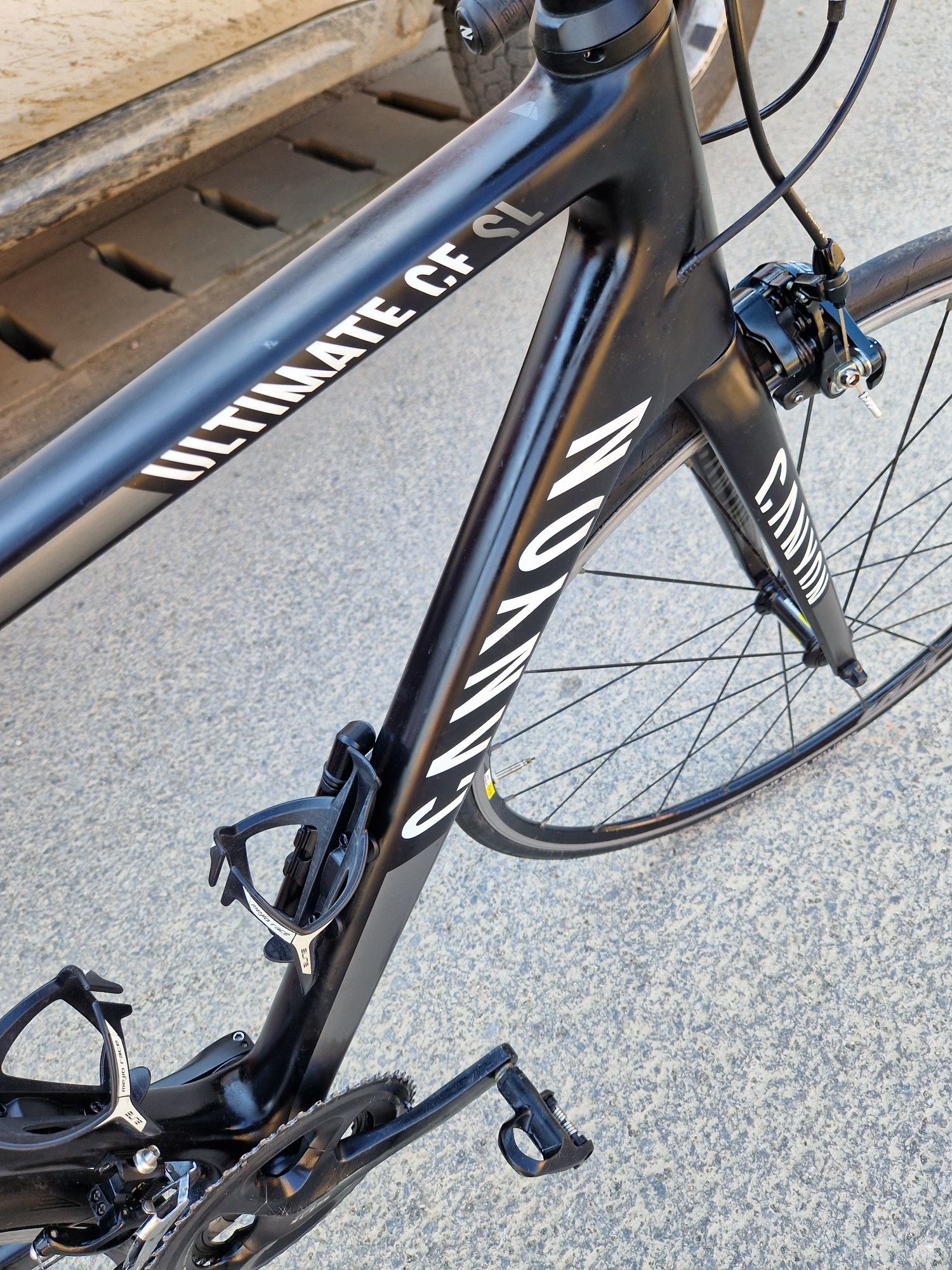 Cursiera Canyon Ultimate CF 7 Di2
