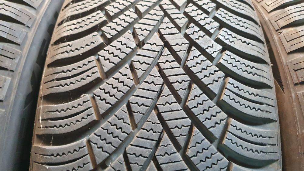 4 bucati set 205 55 16 dot 4623 7-8mm