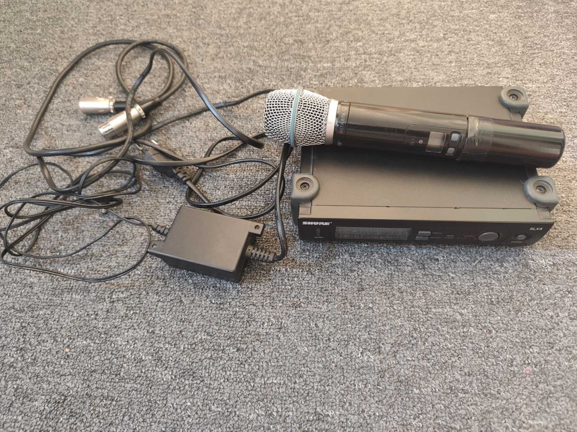 Microfon de mana Wireless Shure SLX24/Beta87A
