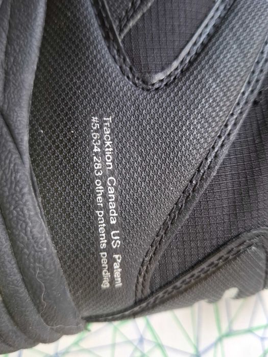 Зимни туристически обувки Icebug, размер 41 с шипове за лед