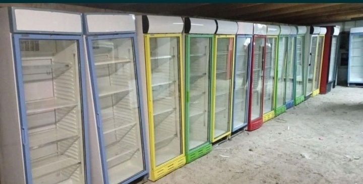 Витринный холодильник