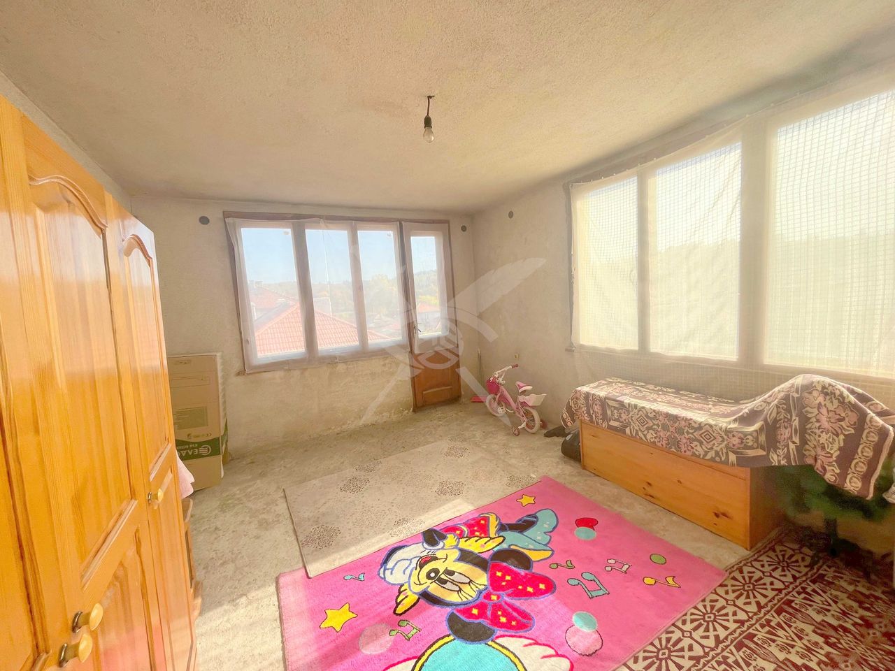 Продава се Къща в Панагюрище - 392 кв.м за 485 €/кв.м - Снимка #12