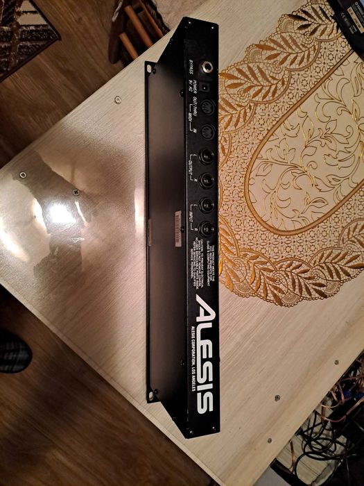 ALESIS Midiverb 3