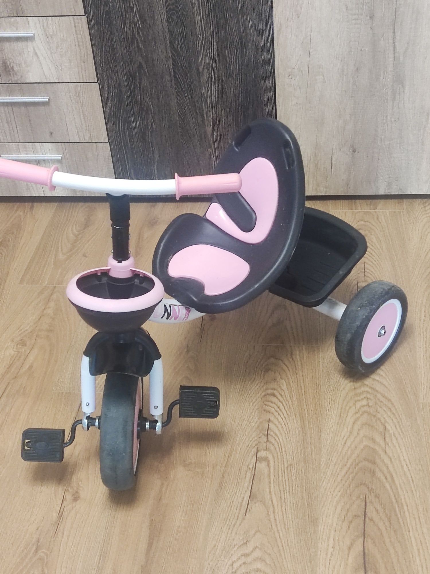 Колело триколка CHIPOLINO