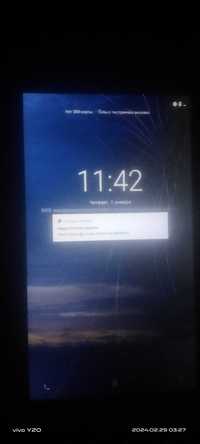 Телефон b.u Samsung galaxy J 5 арзон нархда планшет Irbis b.u ишлайди.