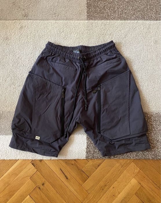 Къси панталони Luda