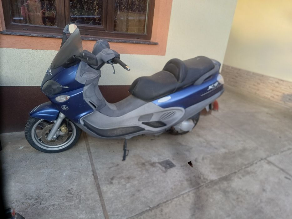 Scooter  kimcoooo