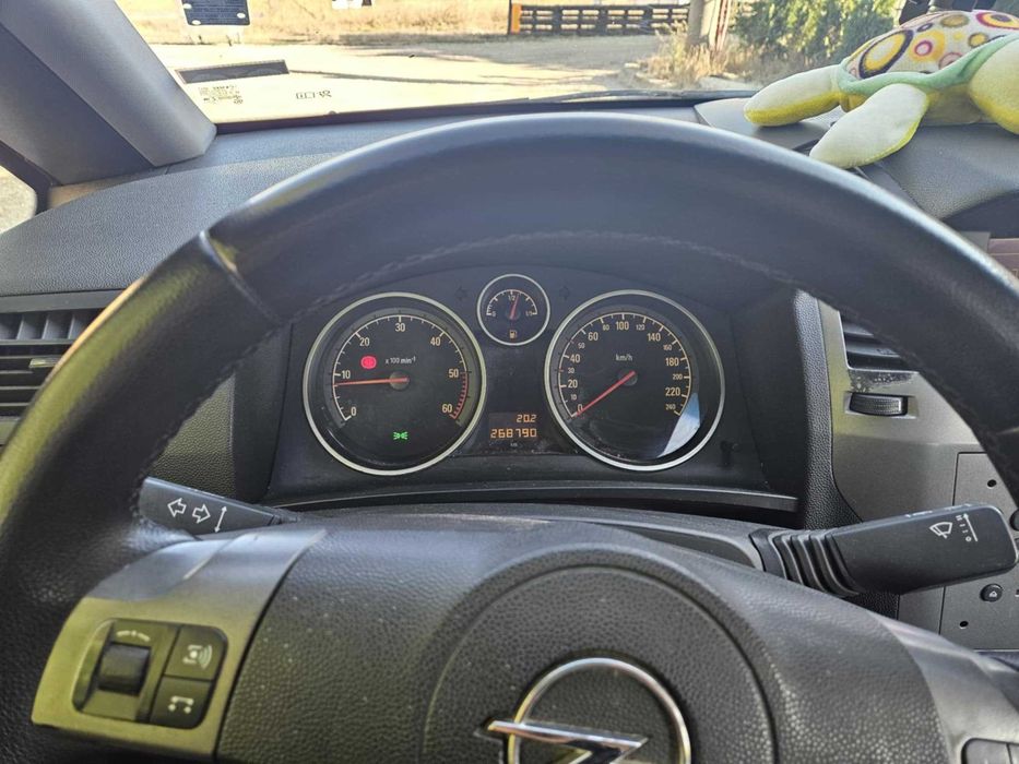 Орел  Зафира   Б