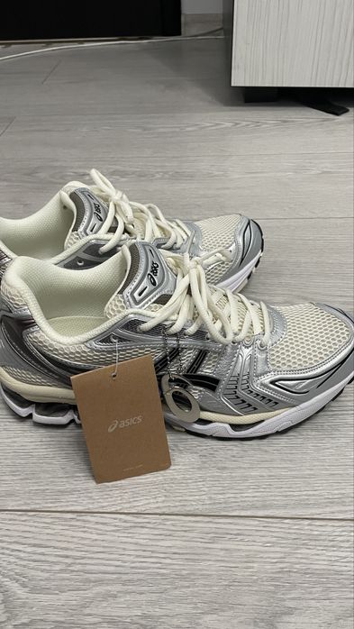 Asics Gel-Kayano 14 Noi