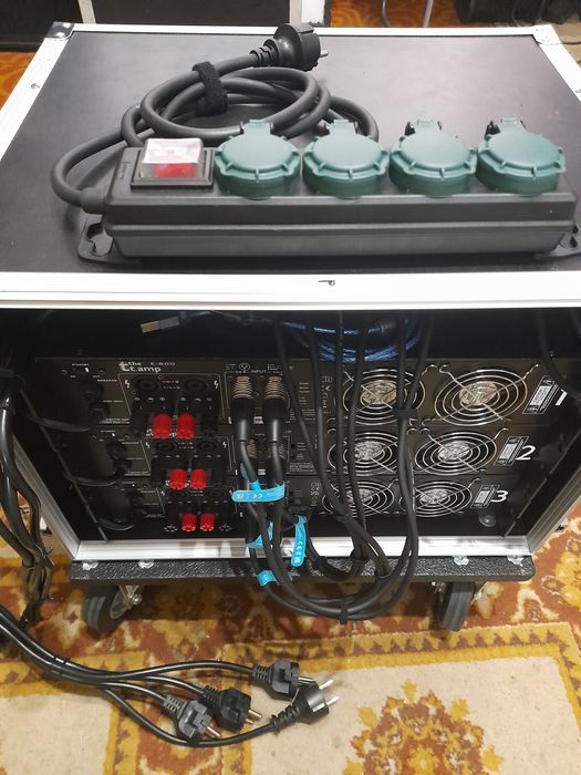 Vînd rack 8u Tamp E800 dsp 206 Thoman