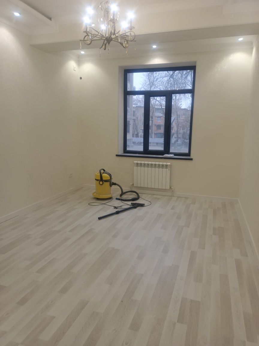 Продаётся 2 комнатная квартира на 1 этаже