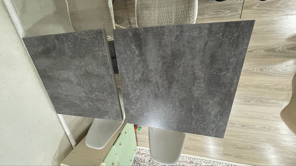 Продам стол и стулья