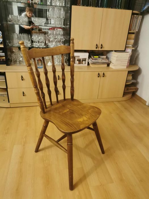 Кухненски столове