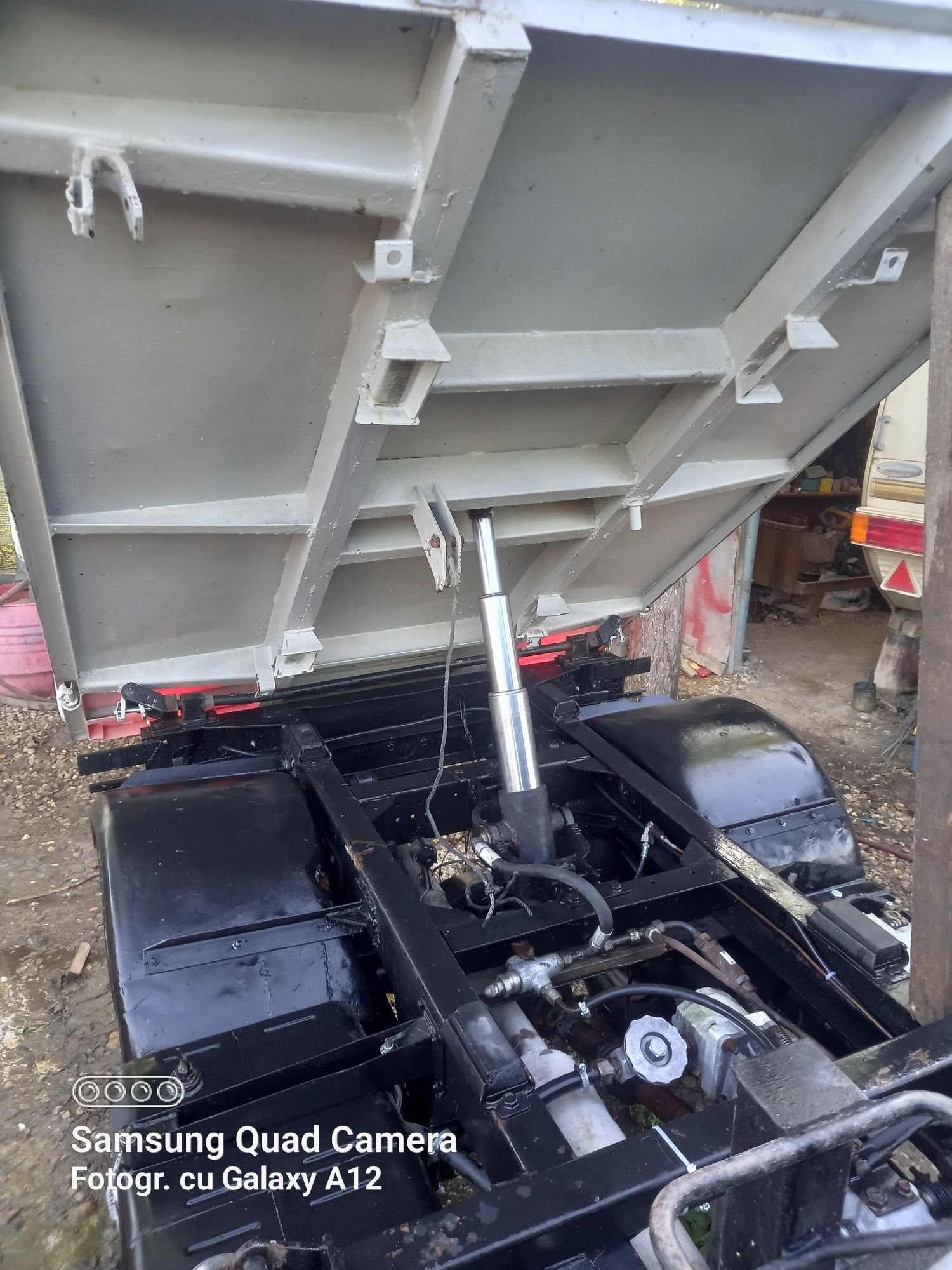 Multicar M25 basculabil