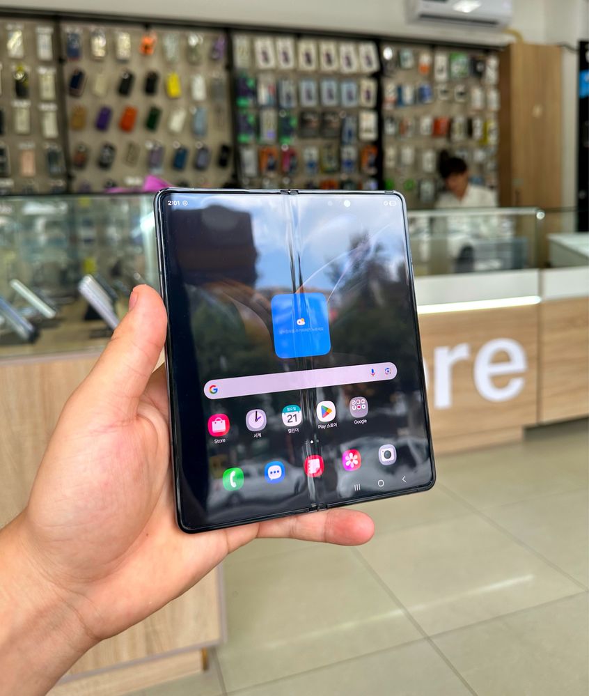 Samsung Z fold 4