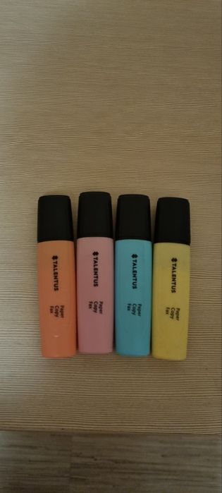 Канцеларски материали  флумастери маркери