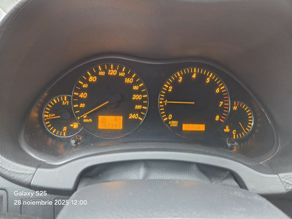 Vand Toyota Avensis , motor 1.8 benzina, singurul proprietar