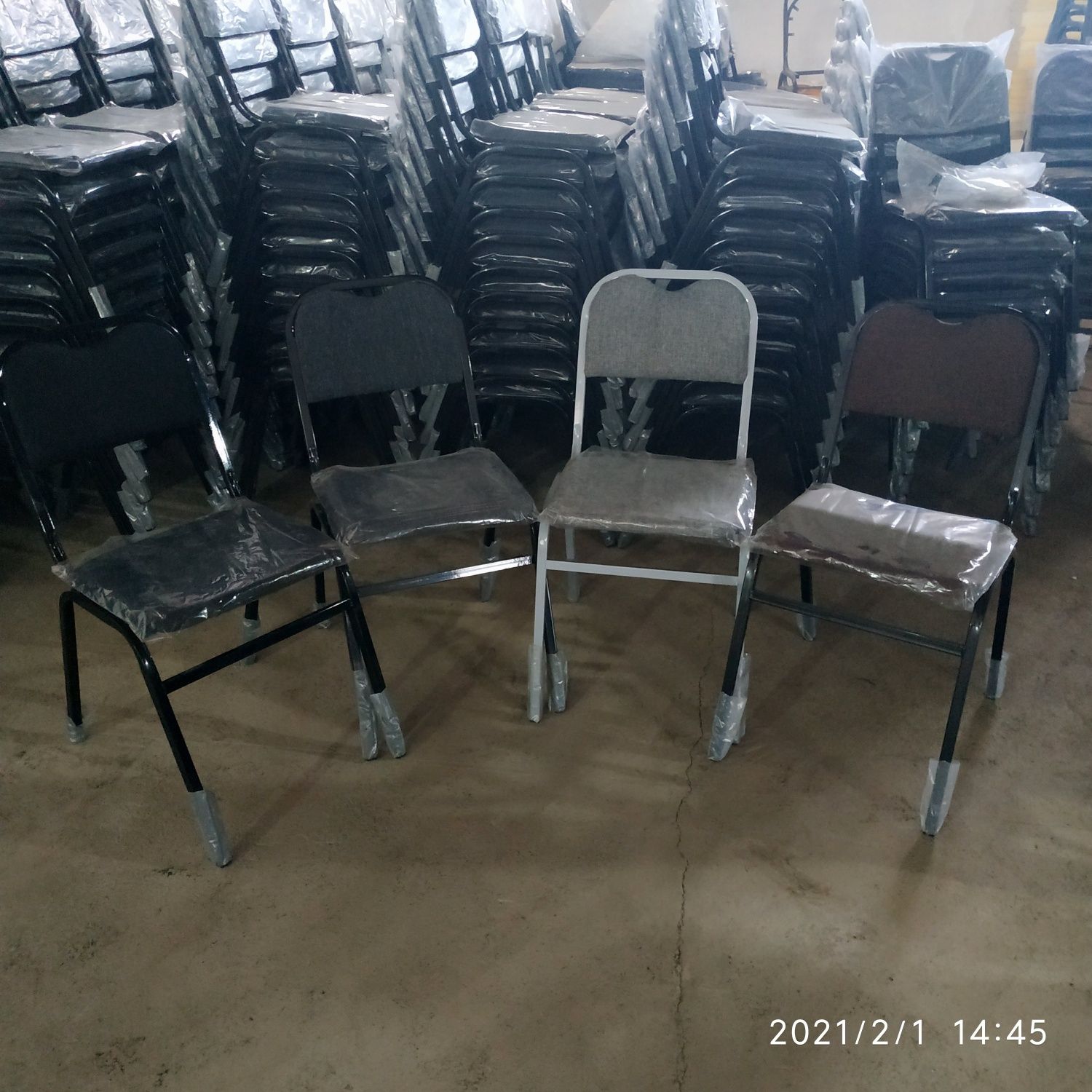 Диван зал ожидание трёхместный также есть стулья Турон и другие издели