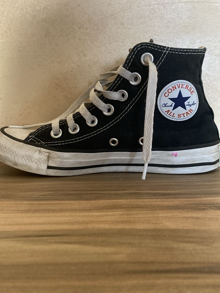 Оригинални converse кецове